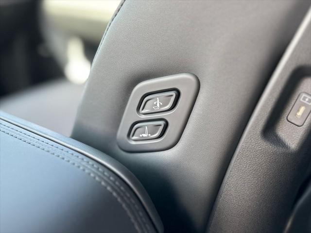 new 2025 Hyundai SANTA FE HEV car, priced at $49,315