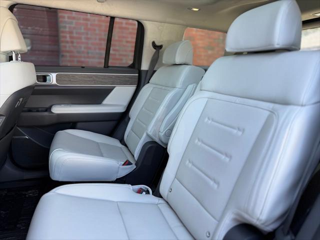 used 2024 Hyundai Santa Fe car, priced at $40,498