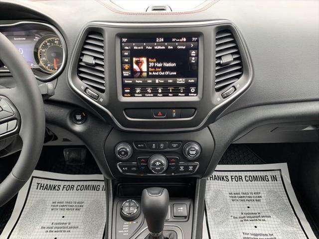 used 2022 Jeep Cherokee car, priced at $27,437