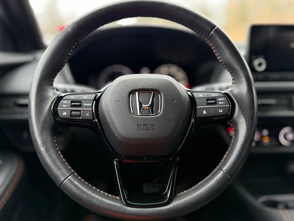 used 2025 Honda HR-V car, priced at $27,987