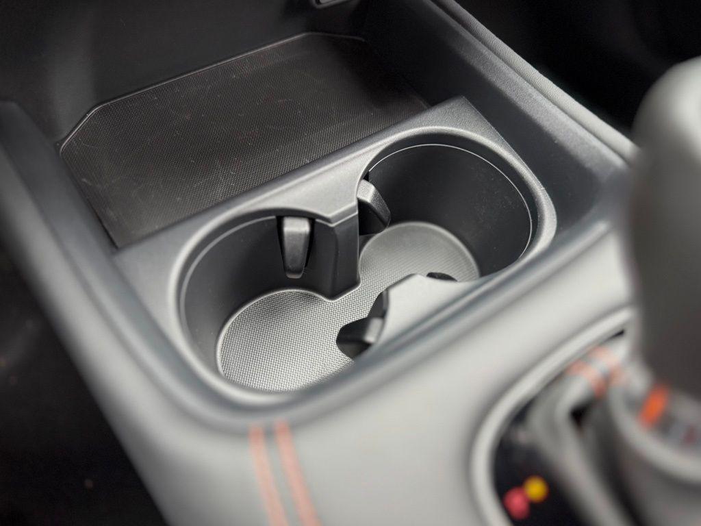 used 2025 Honda HR-V car, priced at $27,987