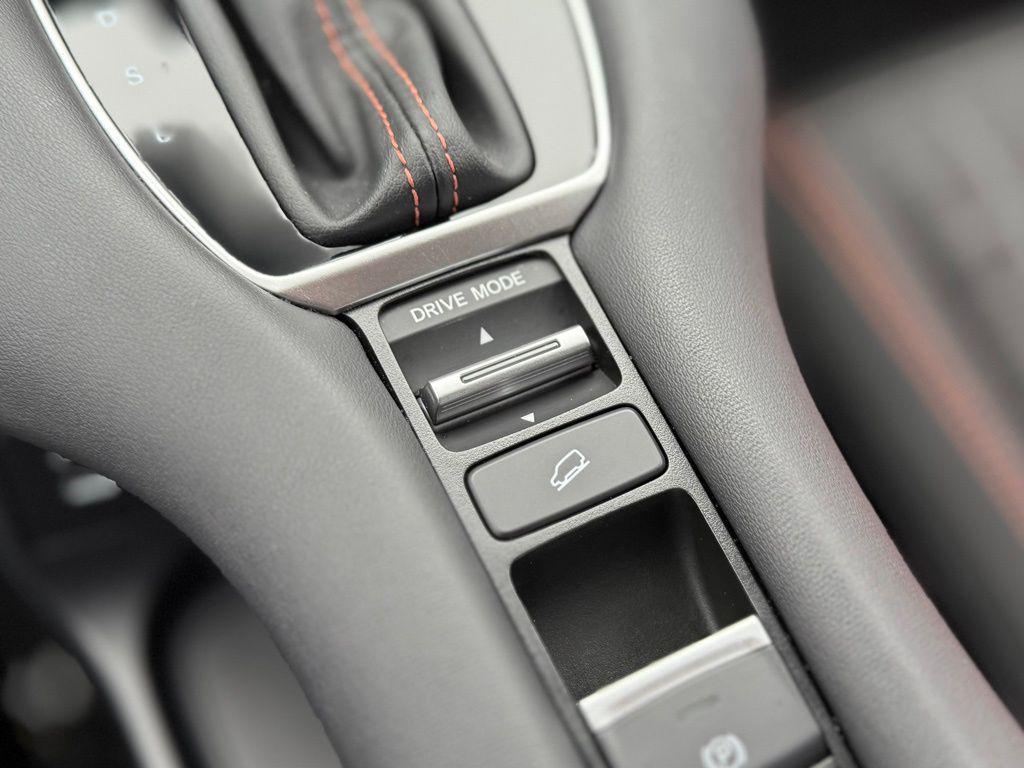 used 2025 Honda HR-V car, priced at $27,987