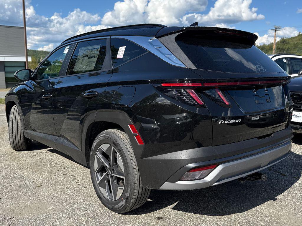 new 2025 Hyundai TUCSON Hybrid car, priced at $31,277