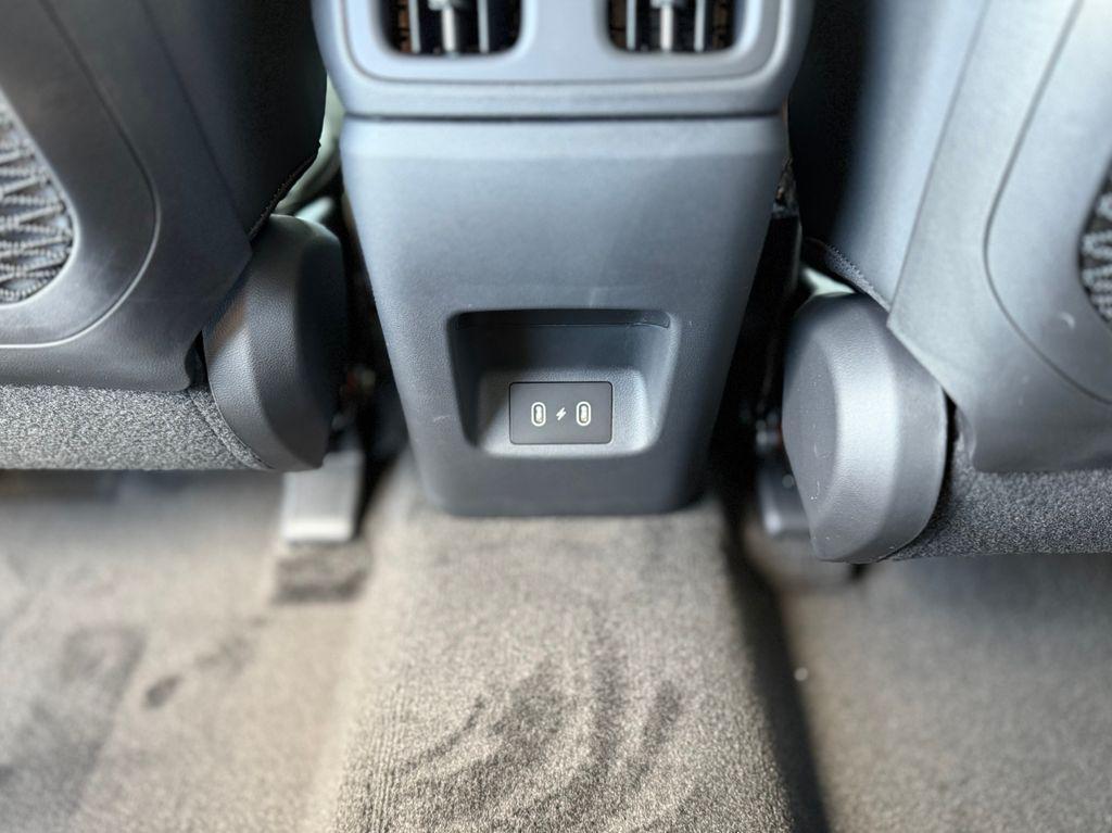 new 2025 Hyundai TUCSON Hybrid car, priced at $31,277