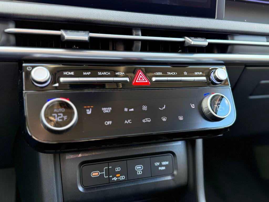 new 2025 Hyundai TUCSON Hybrid car, priced at $31,277