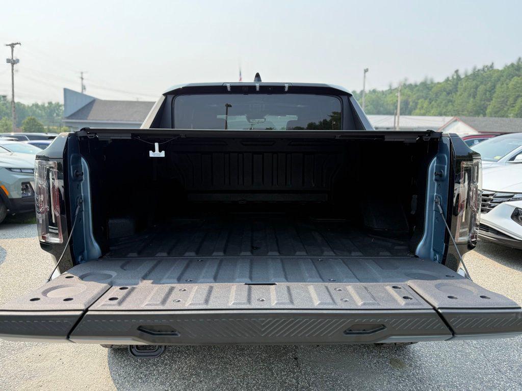 used 2024 GMC HUMMER EV Pickup car, priced at $89,992