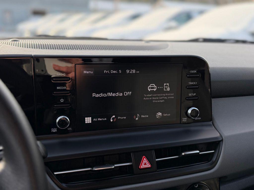 used 2025 Kia Seltos car, priced at $23,621