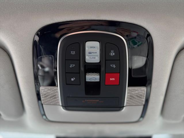 used 2024 Hyundai Palisade car, priced at $44,010