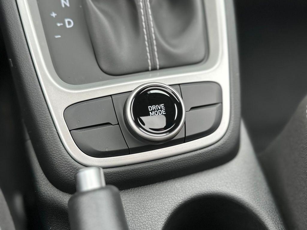 used 2023 Hyundai Venue car, priced at $19,917