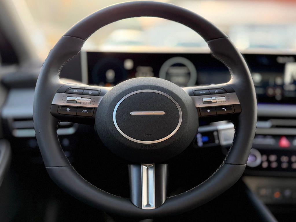 new 2025 Hyundai Sonata Hybrid car, priced at $34,072