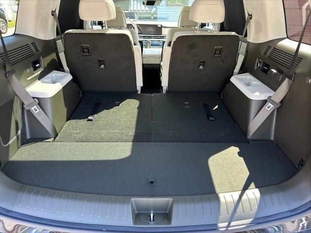 new 2025 Hyundai SANTA FE HEV car, priced at $49,284