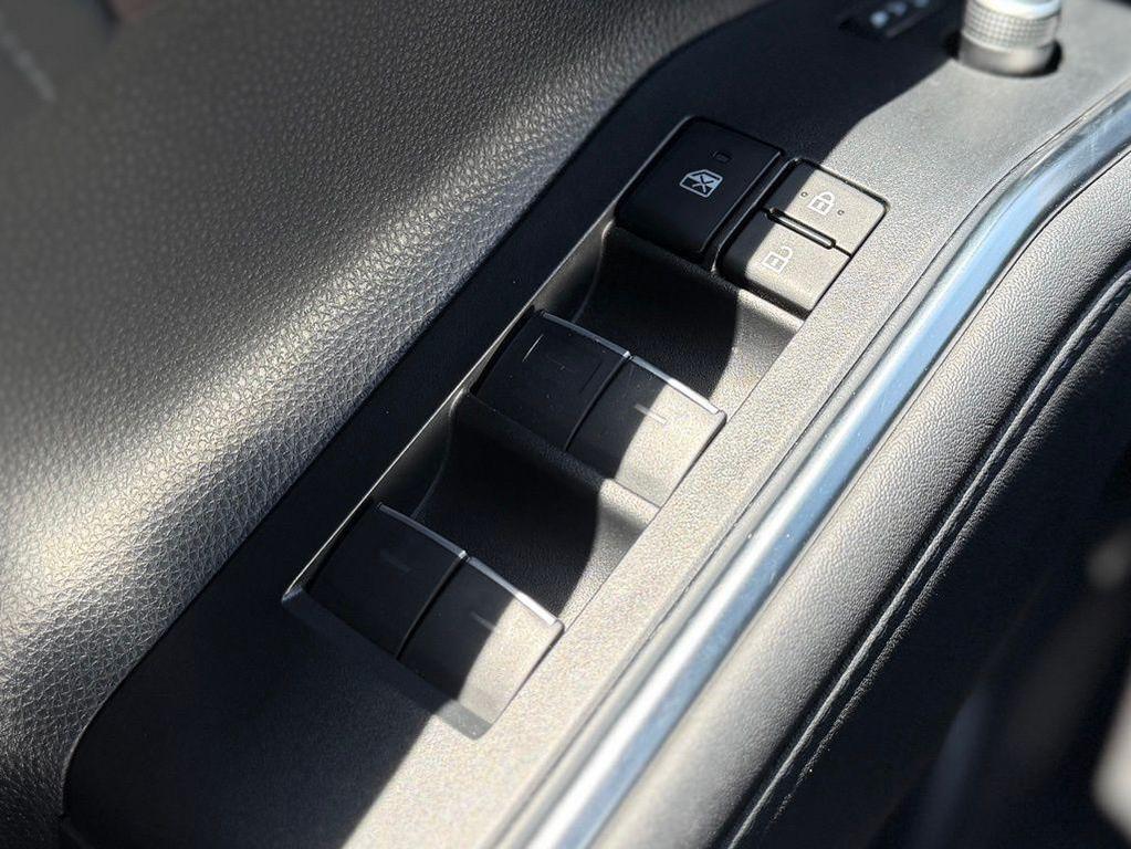 used 2023 Toyota Highlander Hybrid car, priced at $42,201