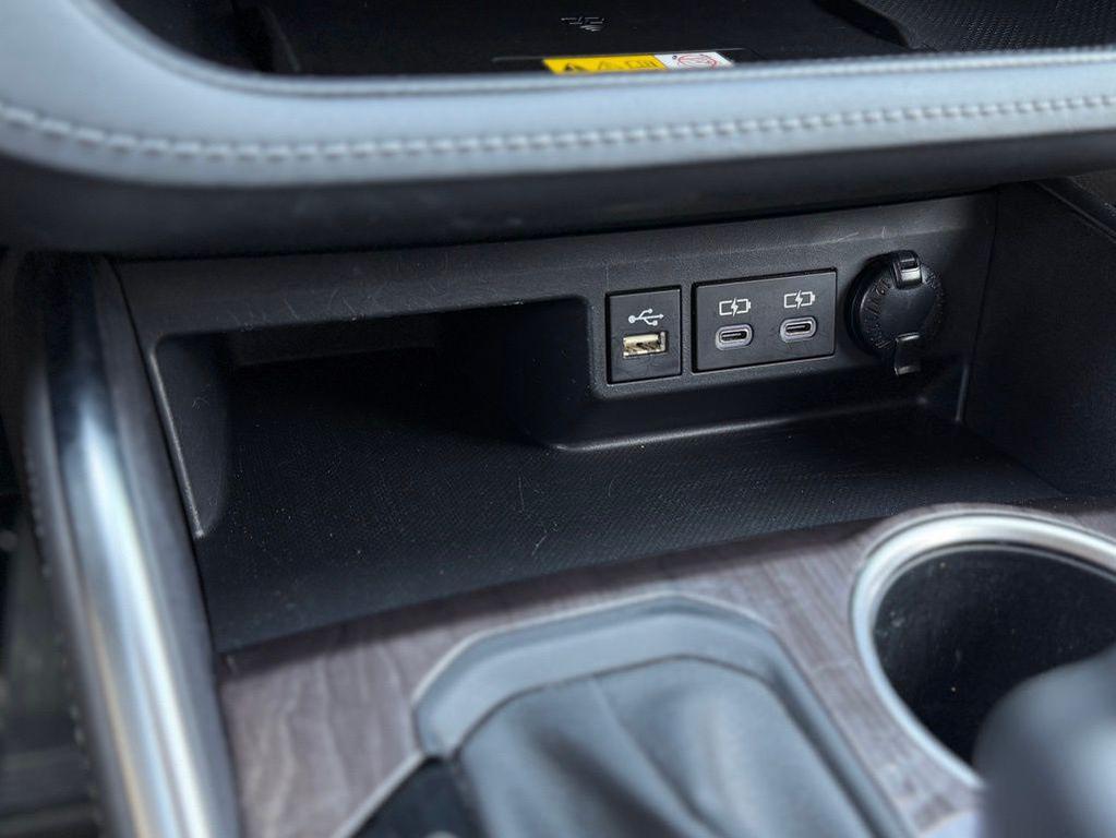 used 2023 Toyota Highlander Hybrid car, priced at $42,201