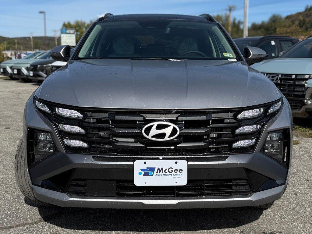 new 2025 Hyundai TUCSON Hybrid car, priced at $35,695