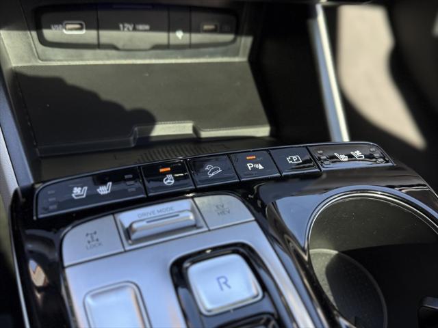 used 2024 Hyundai TUCSON Plug-In Hybrid car, priced at $33,000