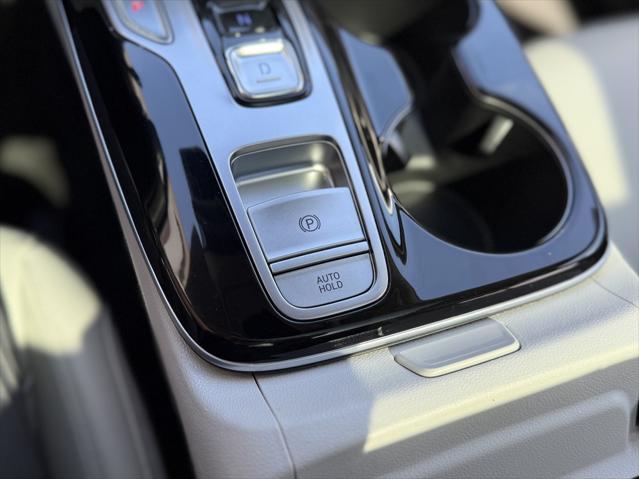 used 2024 Hyundai TUCSON Plug-In Hybrid car, priced at $33,000