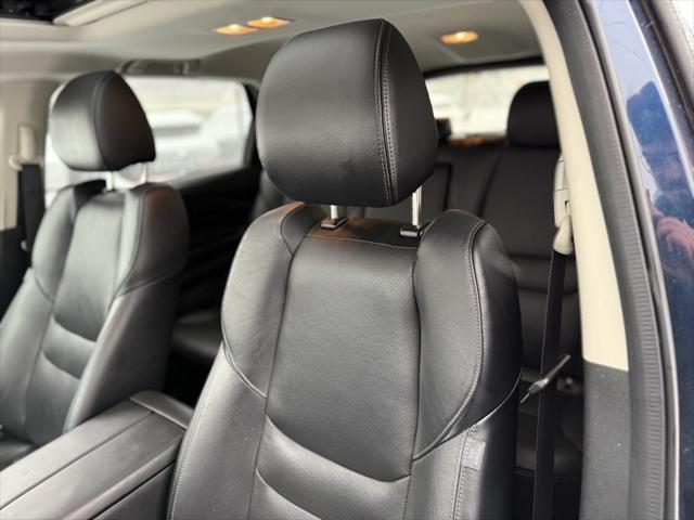 used 2022 Mazda CX-9 car, priced at $31,387