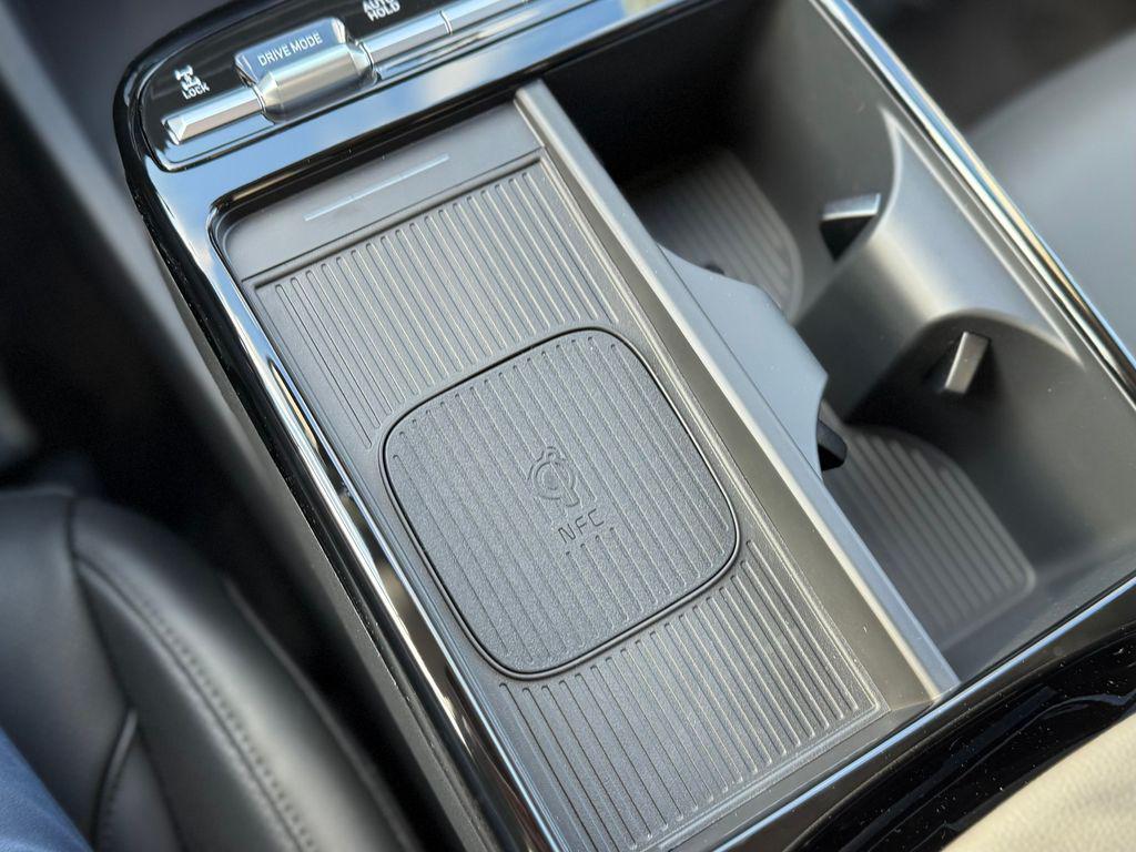 new 2025 Hyundai TUCSON Hybrid car, priced at $33,744