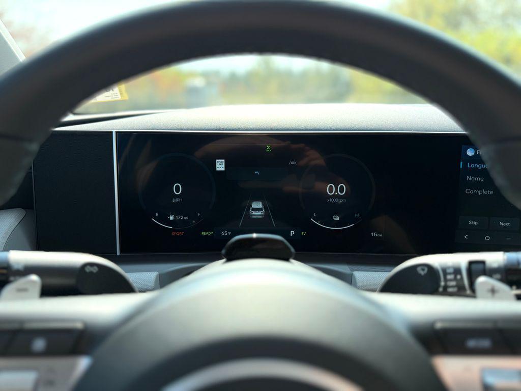 new 2025 Hyundai TUCSON Hybrid car, priced at $32,162