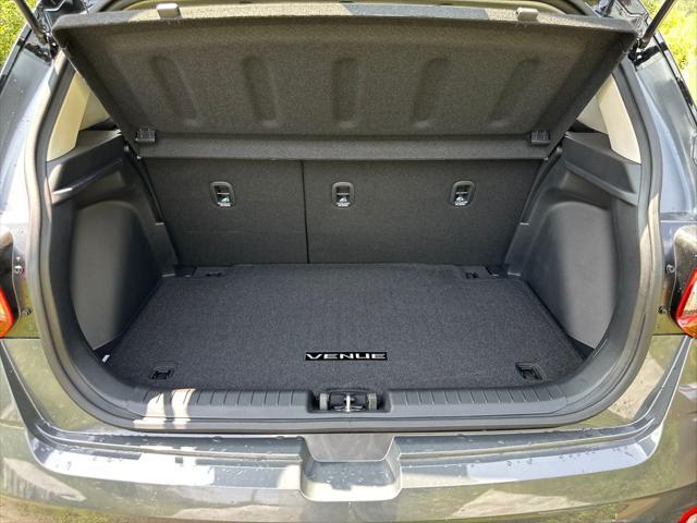 new 2025 Hyundai Tucson car, priced at $39,153