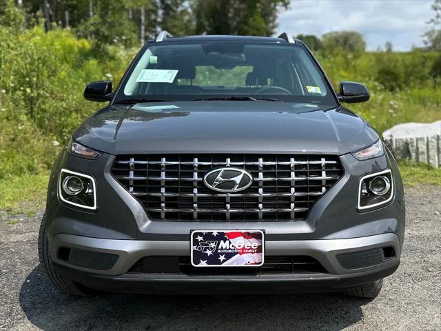 new 2025 Hyundai Tucson car, priced at $39,153