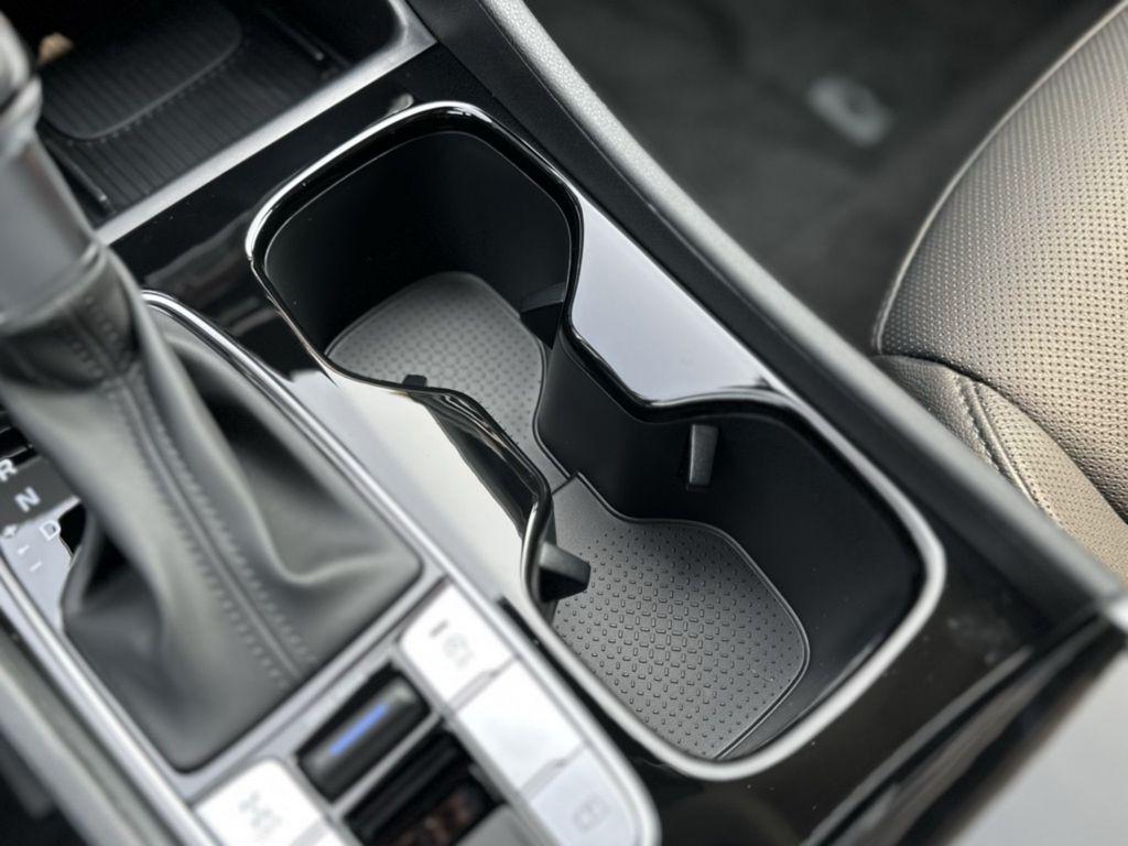 new 2025 Hyundai Tucson car, priced at $33,955