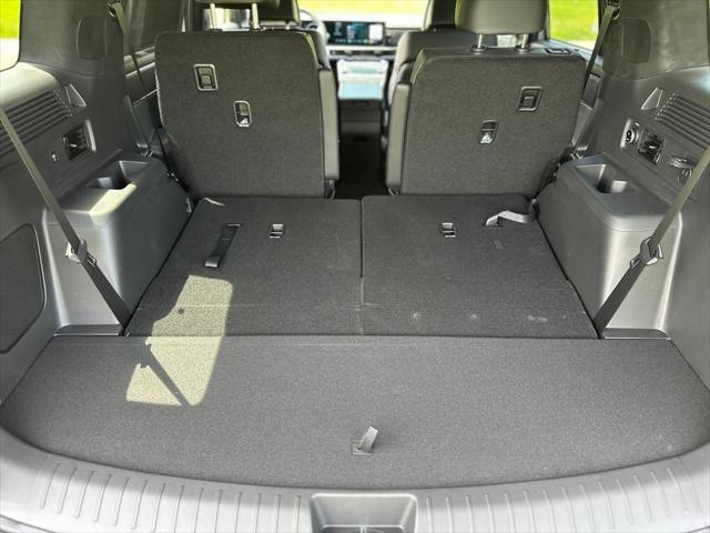 new 2025 Hyundai SANTA FE HEV car, priced at $53,015