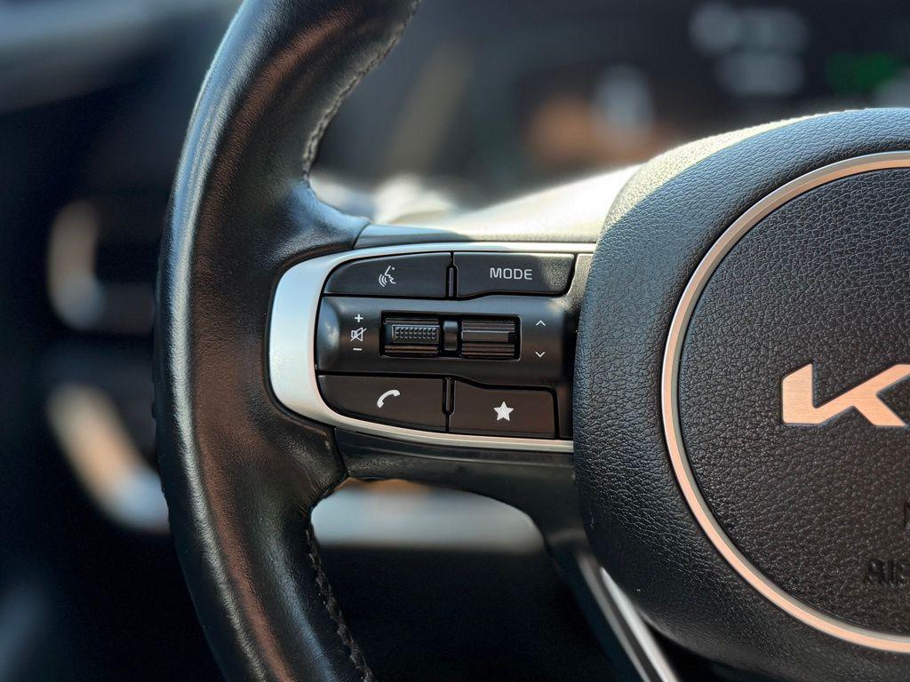 used 2023 Kia Sportage Hybrid car, priced at $24,999