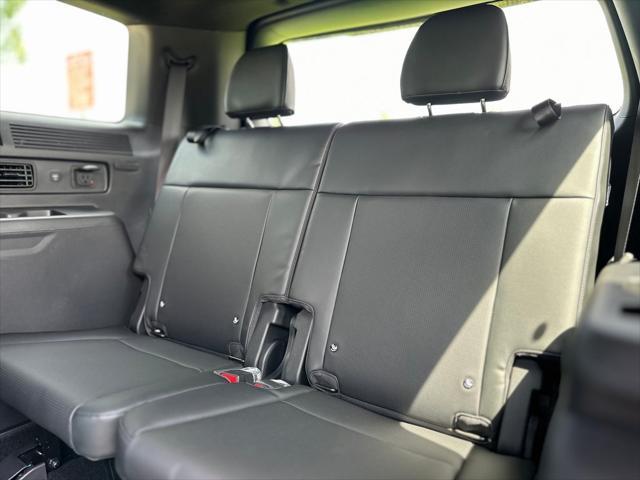 new 2025 Hyundai SANTA FE HEV car, priced at $52,919