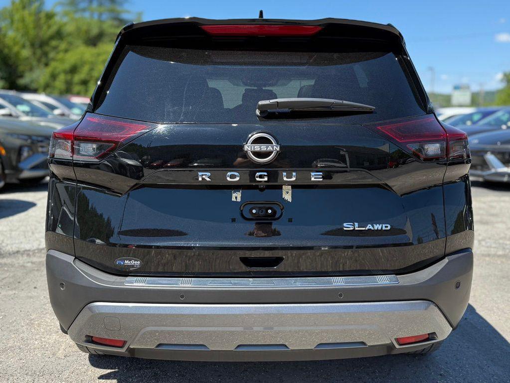 used 2023 Nissan Rogue car, priced at $28,998