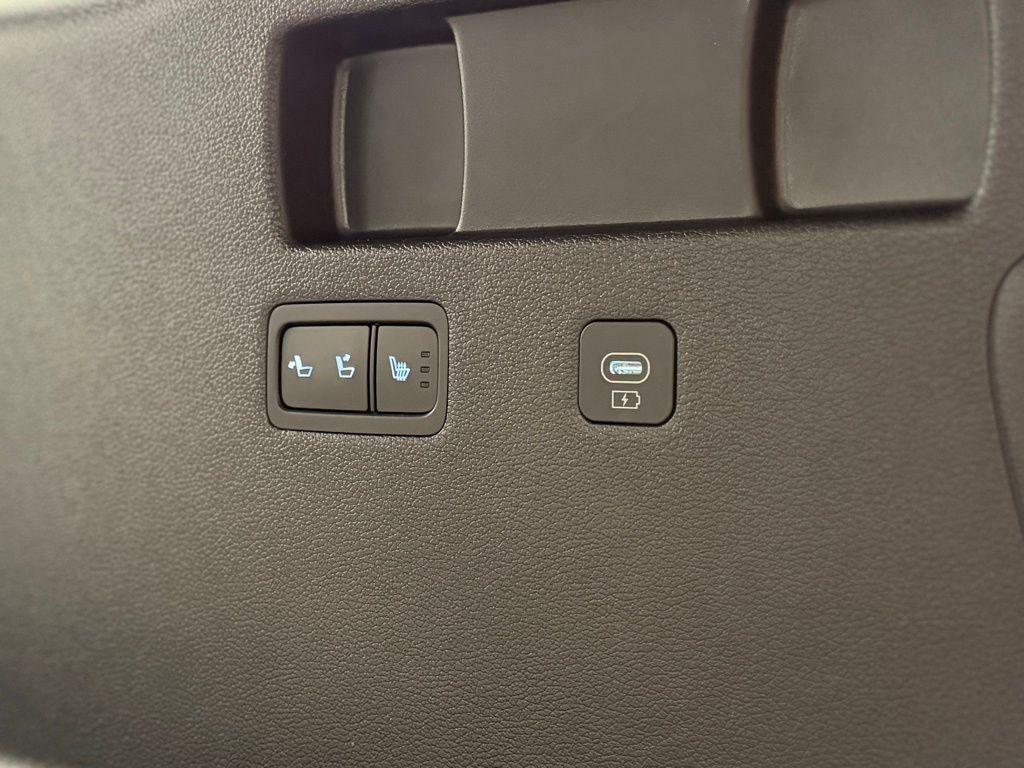 used 2024 Hyundai Palisade car, priced at $33,988