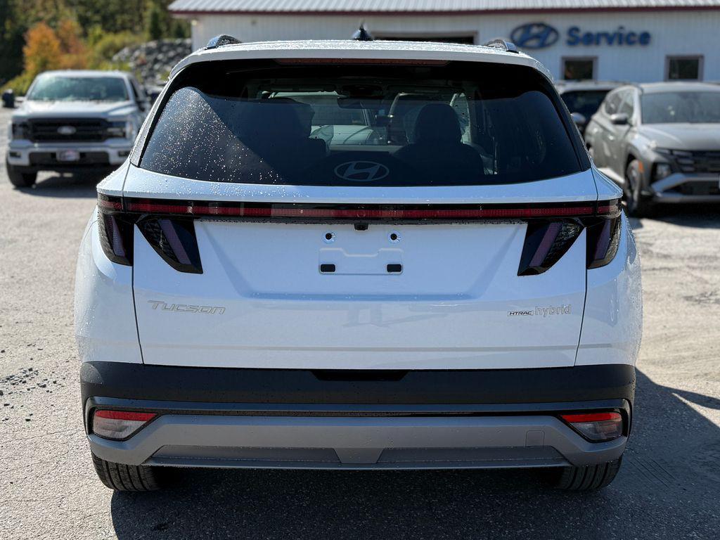 new 2025 Hyundai TUCSON Hybrid car, priced at $35,272