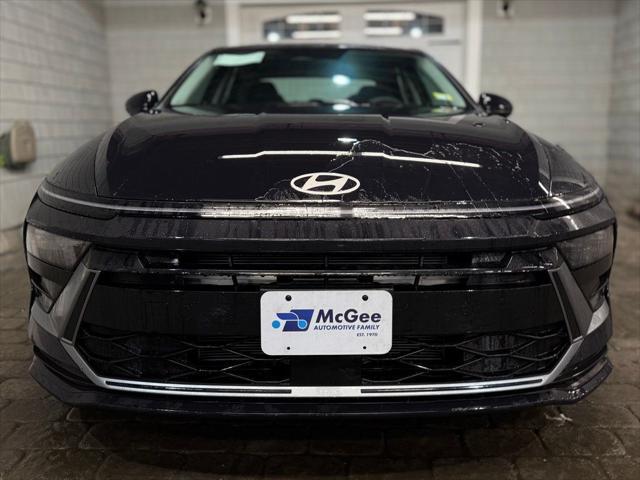 new 2025 Hyundai Sonata car, priced at $25,510