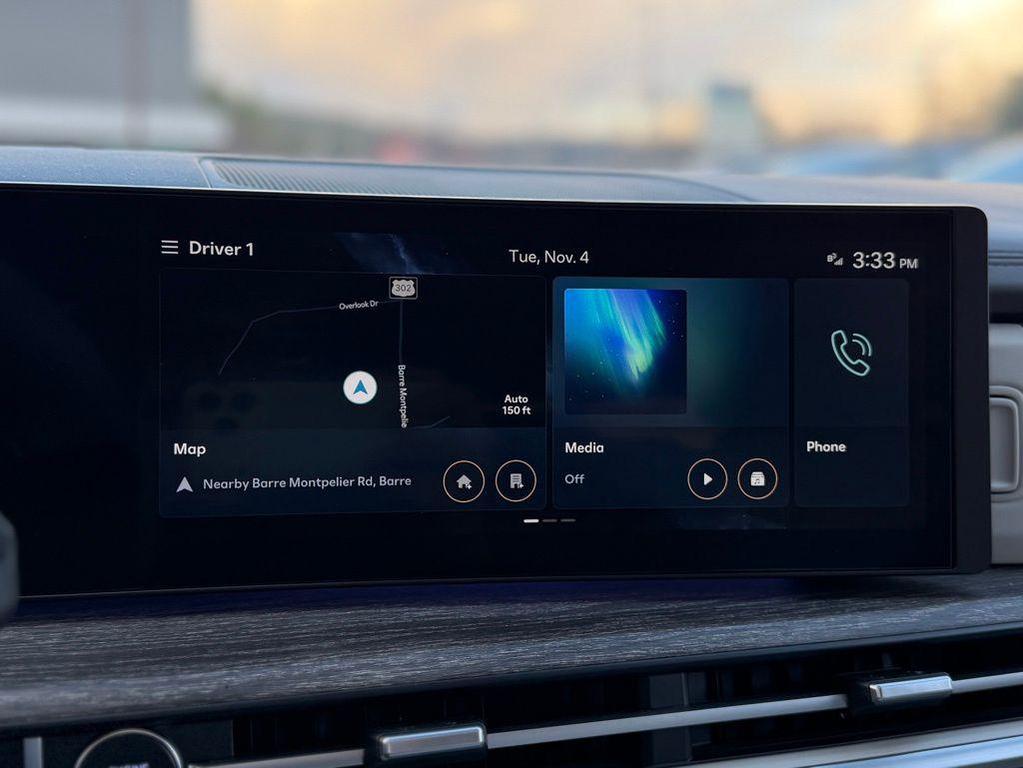 used 2024 Hyundai Santa Fe car, priced at $36,295