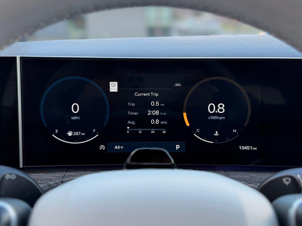 used 2024 Hyundai Santa Fe car, priced at $36,295