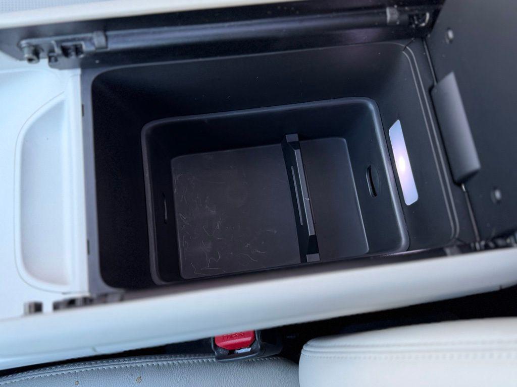 used 2024 Hyundai Santa Fe car, priced at $36,295