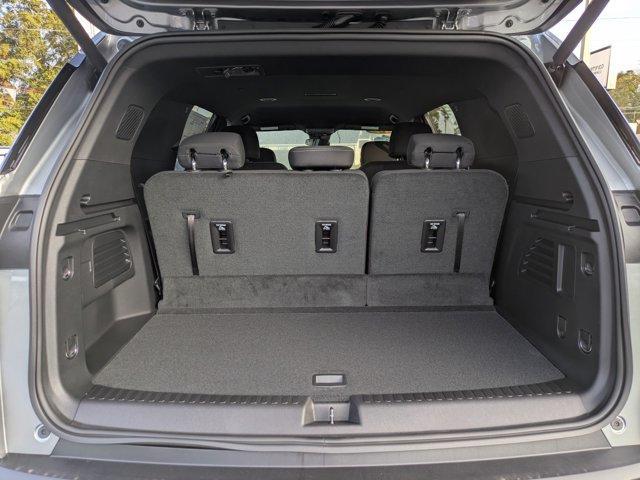 new 2026 Chevrolet Traverse car, priced at $42,751