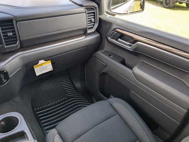 new 2025 Chevrolet Silverado 1500 car, priced at $51,994