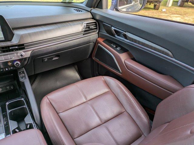 used 2024 Kia Telluride car, priced at $32,484