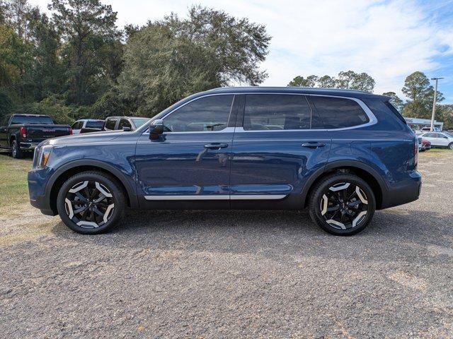 used 2024 Kia Telluride car, priced at $32,484