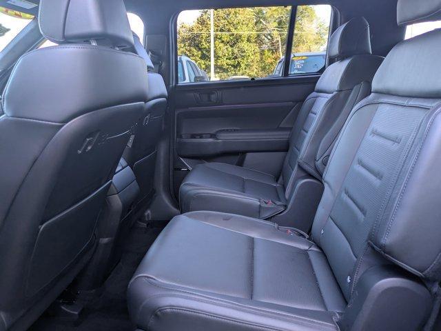 used 2024 Hyundai Santa Fe car, priced at $31,984