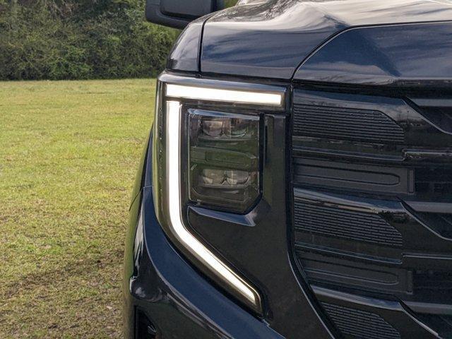 new 2025 GMC Sierra 1500 car, priced at $52,584