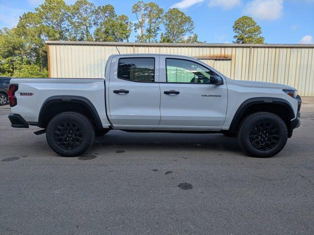 new 2025 Chevrolet Colorado car, priced at $36,984