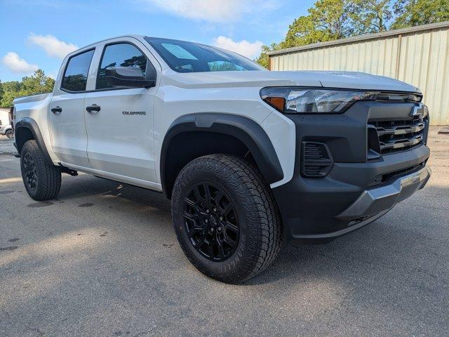 new 2025 Chevrolet Colorado car, priced at $36,984