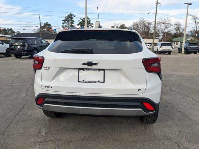 new 2025 Chevrolet Trax car, priced at $24,409