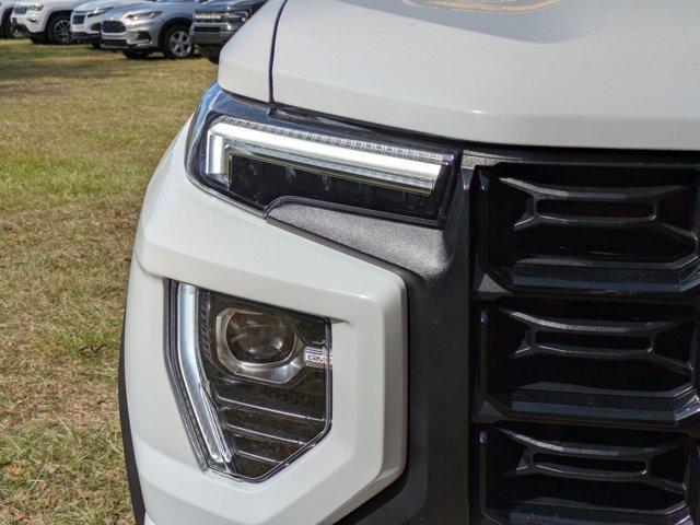 used 2024 GMC Canyon car, priced at $33,484