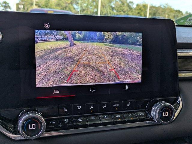 used 2024 GMC Canyon car, priced at $33,484