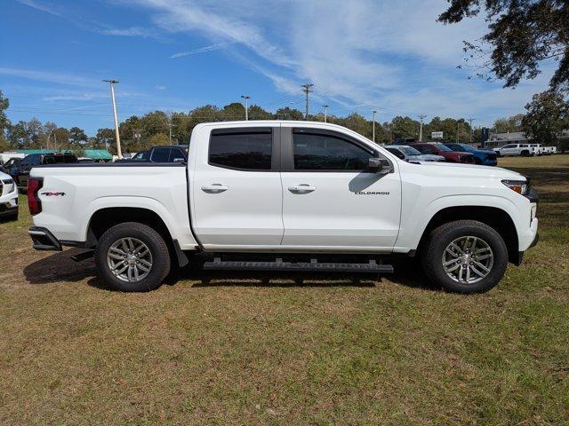 used 2023 Chevrolet Colorado car, priced at $33,884