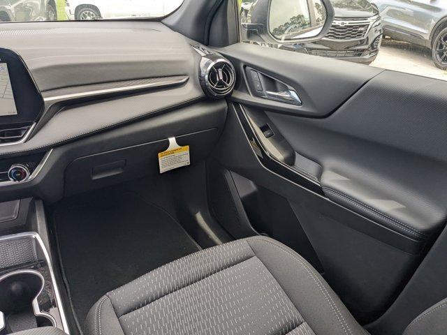 new 2025 Chevrolet Equinox car, priced at $28,984