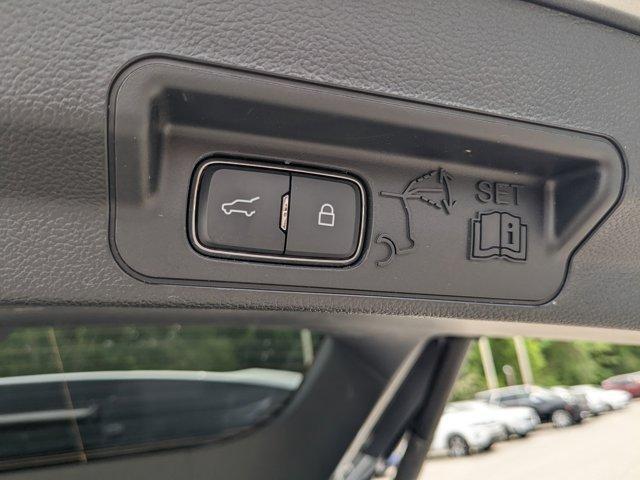 used 2023 Ford Explorer car, priced at $38,500